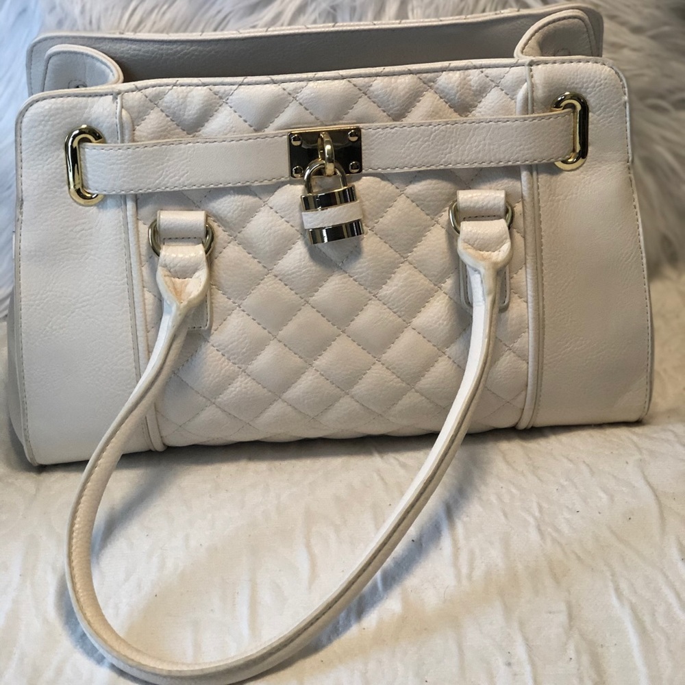 Snow White Charming Charlie’s purse